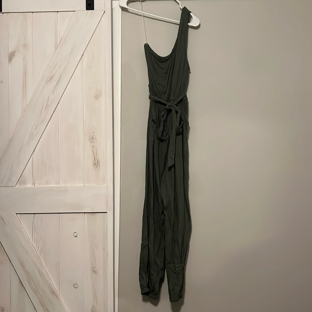 American Eagle one shoulder jumpsuit